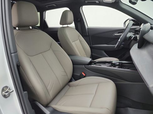 New 2026 Audi Q3 quattro 2.0T AWD/4WD image 14