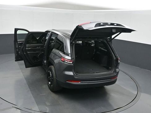 New 2026 Jeep Grand Cherokee Limited w/ Limited Altitude Package AWD/4WD image 52