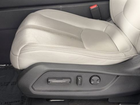 Used 2023 Honda Pilot Touring image 20