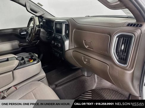 Used 2021 Chevrolet Silverado 1500 RST AWD/4WD image 27