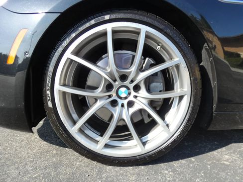 Used 2012 BMW 650i Convertible image 21