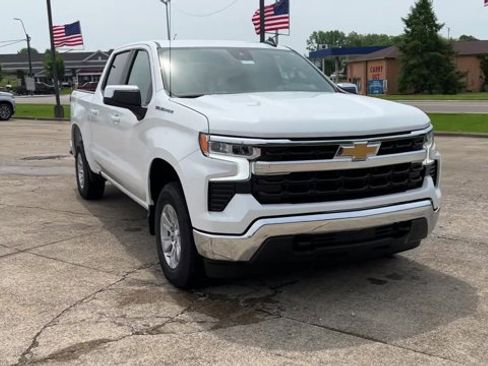 Used 2022 Chevrolet Silverado 1500 LT image 4