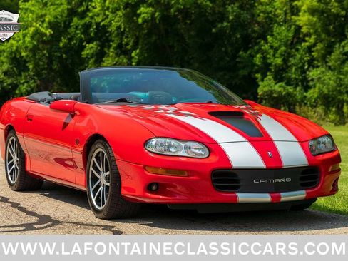 Used 2002 Chevrolet Camaro Z28 w/ SS Performance/Appearance Pkg RWD image 1