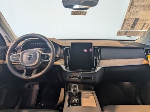 New 2026 Volvo XC90 T8 Plus w/ Protection Package Premier image 13