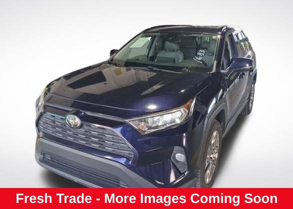 Used 2021 Toyota RAV4 XLE Premium FWD image 1