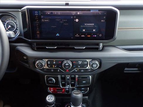 New 2026 Jeep Gladiator Mojave AWD/4WD image 15