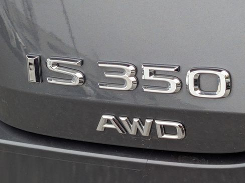 Used 2024 Lexus IS 350 F Sport image 9