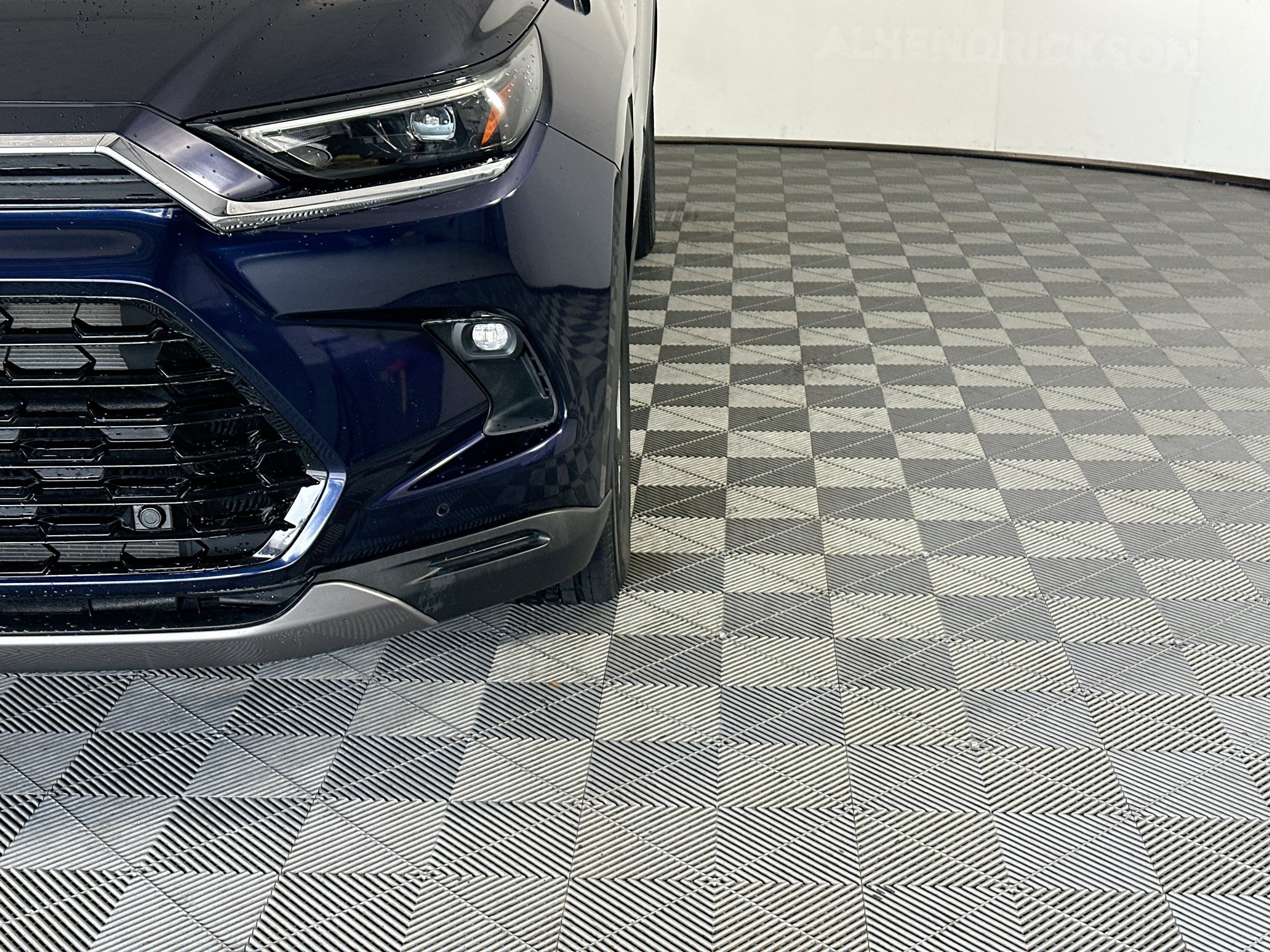 Certified 2024 Toyota Grand Highlander FWD image 9