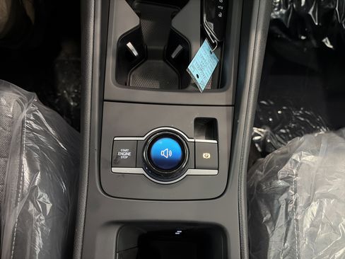 New 2026 Volkswagen Tiguan S image 24