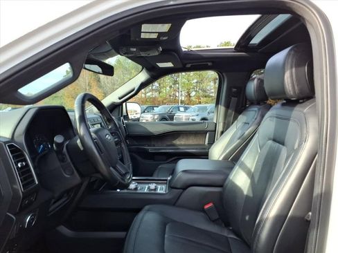 Certified 2019 Ford Expedition Limited w/ Equipment Group 302A image 8