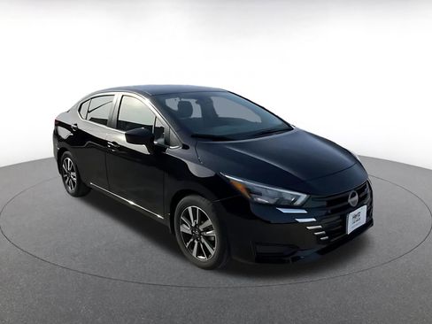 Used 2025 Nissan Versa SV w/ Trunk Package image 3