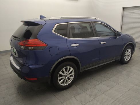 Used 2017 Nissan Rogue SV FWD image 10