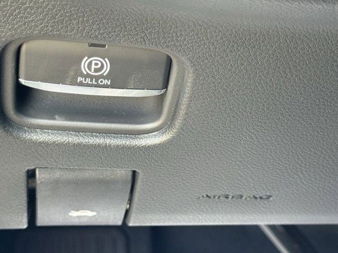 New 2025 Jeep Grand Cherokee Limited w/ Luxury Tech Group II image 14