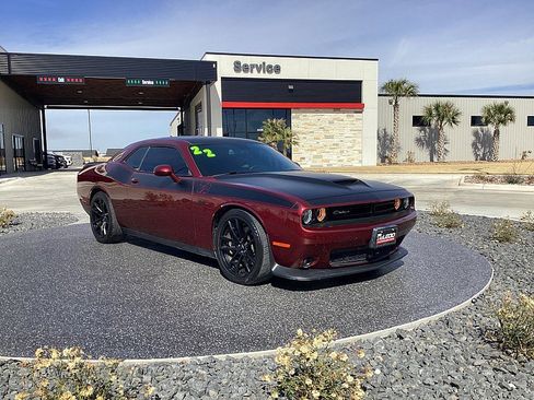 Used 2022 Dodge Challenger R/T Scat Pack w/ T/A Package image 4
