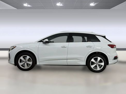 Used 2023 Audi Q4 e-tron Premium Plus w/ Premium Plus AWD/4WD image 2