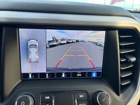 Certified 2023 GMC Acadia SLT w/ Elevation Edition image 21