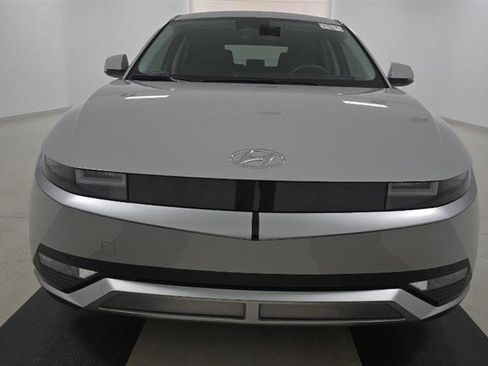 Used 2024 Hyundai Ioniq 5 SEL image 2