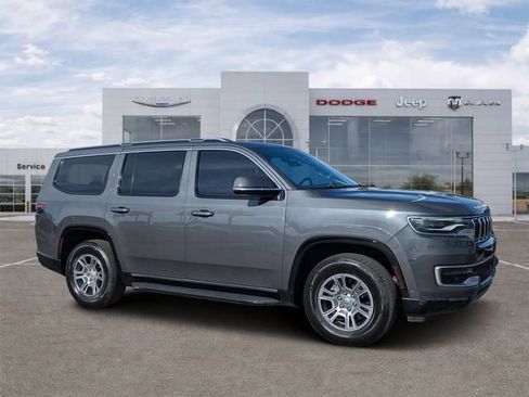 Certified 2022 Jeep Wagoneer Series I RWD image 1