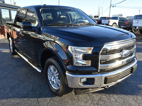 Used 2017 Ford F150 Lariat image 4