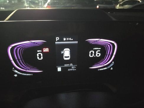Used 2025 Kia Telluride S FWD image 6