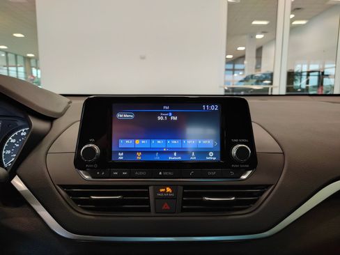 Used 2023 Nissan Altima 2.5 S FWD image 22