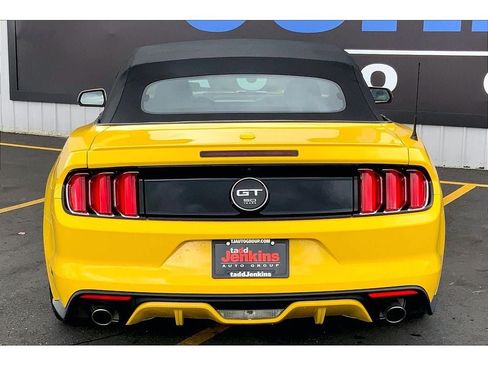 Used 2015 Ford Mustang GT Premium w/ Equipment Group 401A RWD image 4