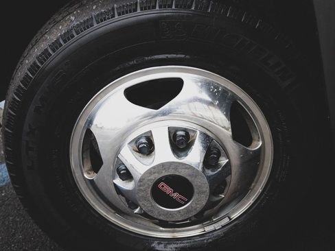 Used 2013 GMC Sierra 3500 Denali image 27