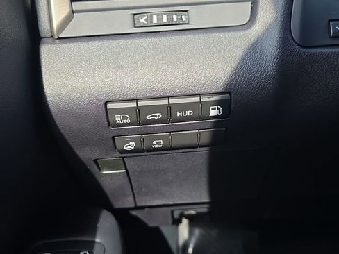 Used 2020 Lexus RX 450h AWD w/ Luxury Package image 26