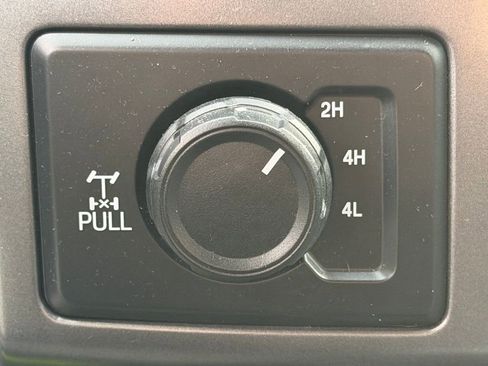 Used 2018 Ford F150 XLT w/ Equipment Group 302A Luxury image 15