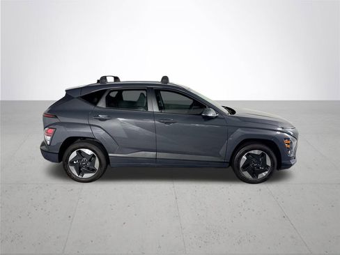 Used 2024 Hyundai Kona SEL FWD image 5