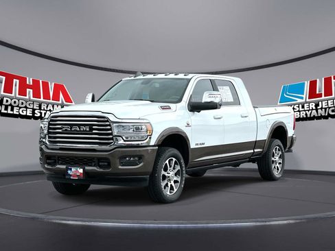 Used 2024 RAM 2500 Limited w/ Towing Technology Group AWD/4WD image 1