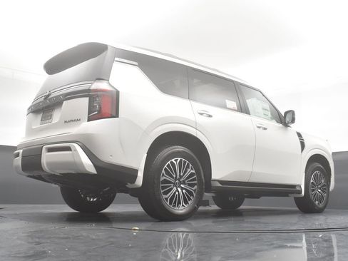 New 2026 Nissan Armada Platinum image 32