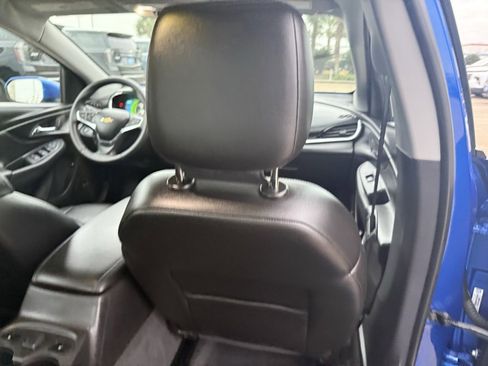 Used 2017 Chevrolet Volt Premier w/ Driver Confidence II Package image 39