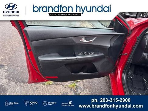 Used 2019 Kia Forte LXS FWD image 11