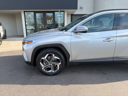 Used 2023 Hyundai Tucson Limited image 10