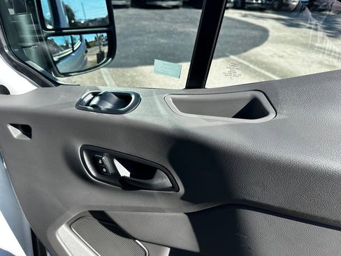 New 2025 Ford Transit 350 XL image 41
