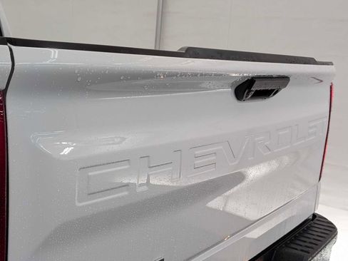 Used 2025 Chevrolet Silverado 1500 W/T w/ WT Value Package image 14