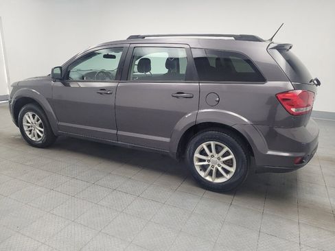 Used 2017 Dodge Journey SXT w/ Safe & Sound Group FWD image 3
