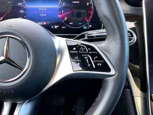 Used 2023 Mercedes-Benz GLC 300 4MATIC image 48