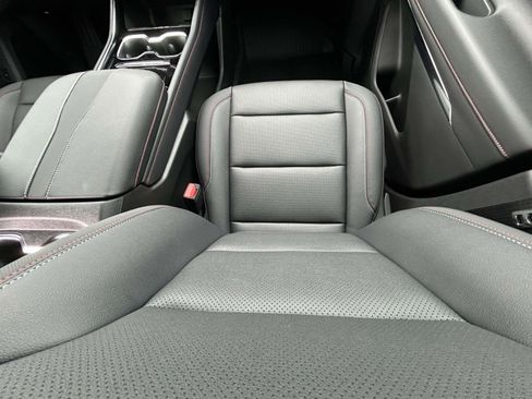 New 2026 Chevrolet Traverse Z71 w/ Driver Confidence Package image 14