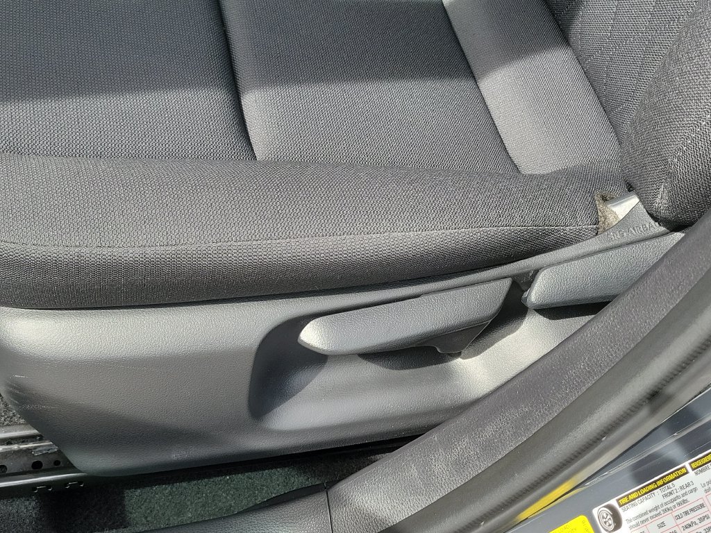 Certified 2023 Toyota Corolla LE FWD image 22