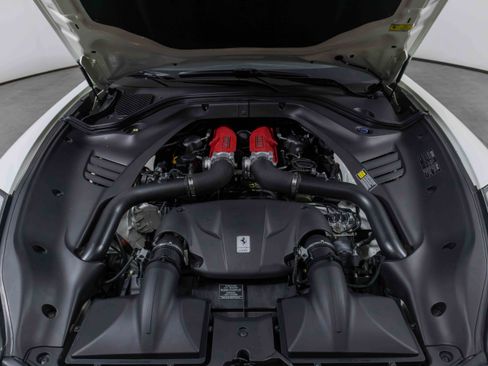 Certified 2016 Ferrari California T image 51