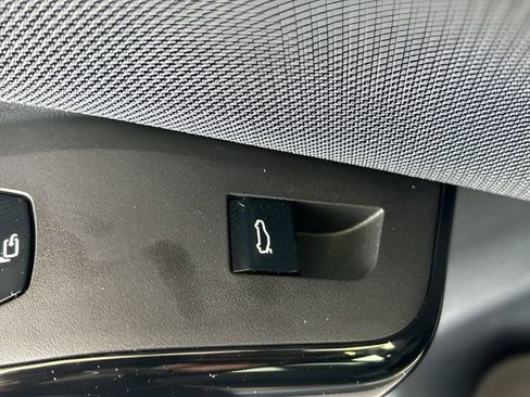 New 2026 BMW X3 xDrive30 w/ Premium Package image 11