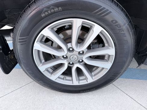 Used 2014 Nissan Pathfinder SV AWD/4WD image 28