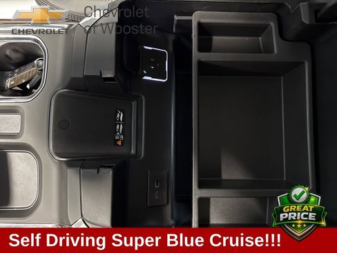 New 2026 Chevrolet Silverado 1500 High Country w/ High Country Premium Package AWD/4WD image 23