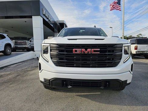 New 2026 GMC Sierra 1500 Pro w/ Graphite Edition image 9