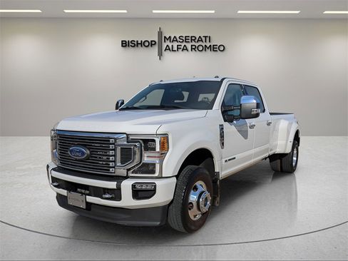 Used 2022 Ford F350 Platinum image 3