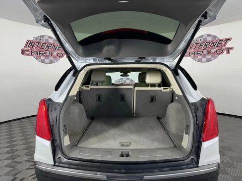 Used 2021 Cadillac XT5 Premium Luxury image 32