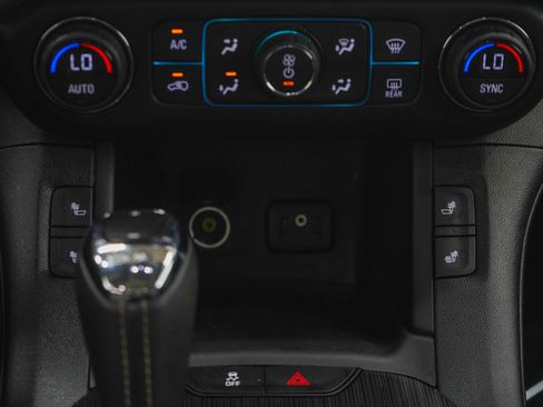 Used 2017 GMC Acadia SLT AWD/4WD image 20