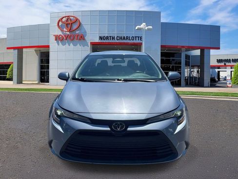 Used 2024 Toyota Corolla LE FWD image 3